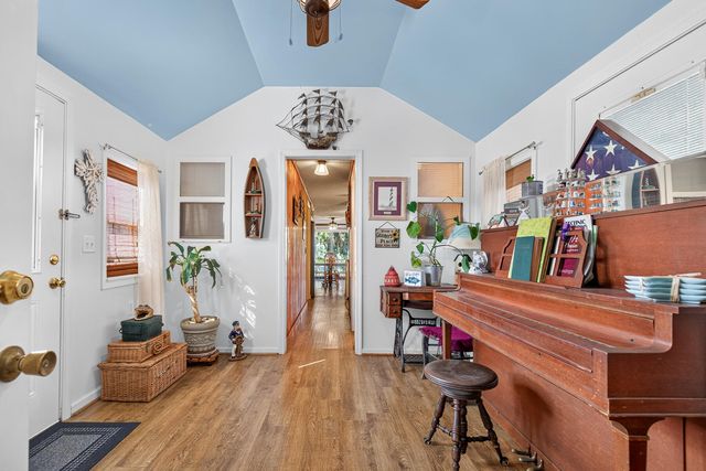1039 Summerford Lane, Manning, SC 29102