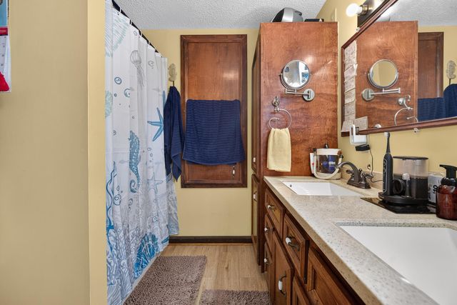 1039 Summerford Lane, Manning, SC 29102