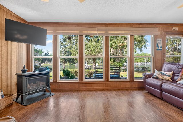 1039 Summerford Lane, Manning, SC 29102