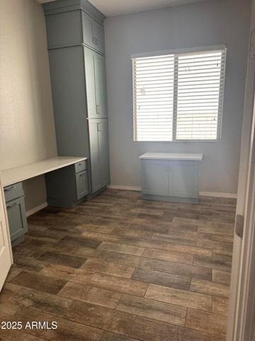 10005 W Spur Drive, Peoria, AZ 85383