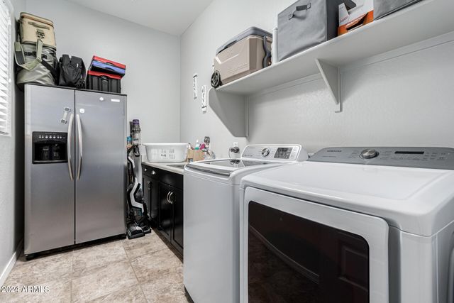 10005 W Spur Drive, Peoria, AZ 85383