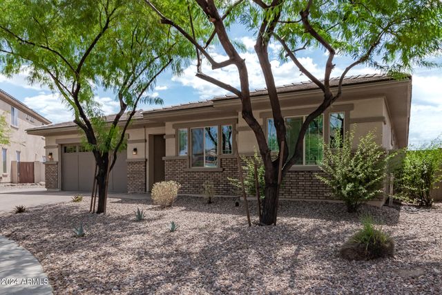 10005 W Spur Drive, Peoria, AZ 85383