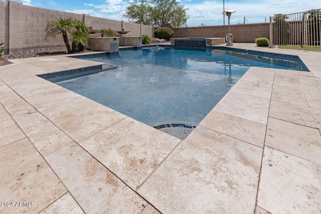 10005 W Spur Drive, Peoria, AZ 85383