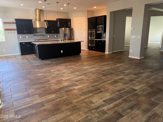 10005 W Spur Drive, Peoria, AZ 85383