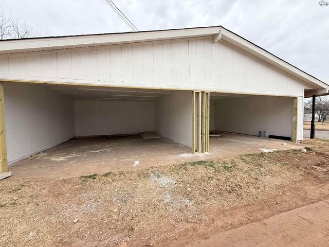 2316 BUCHANAN STREET, Wichita Falls, TX 76309