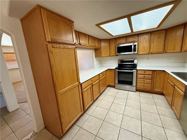 3082 Southern Loop, Kingman, AZ 86401