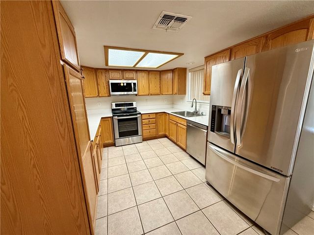 3082 Southern Loop, Kingman, AZ 86401