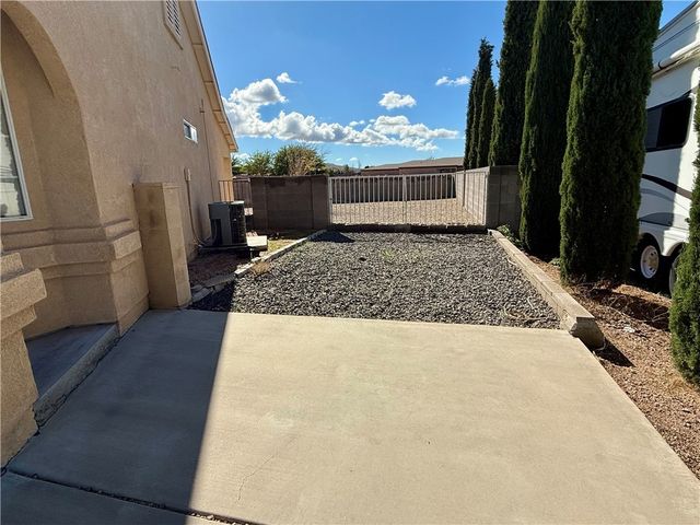 3082 Southern Loop, Kingman, AZ 86401