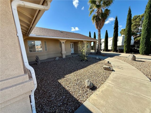 3082 Southern Loop, Kingman, AZ 86401