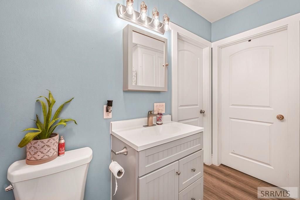 Image 21 of property listing at 4824 W Broadway Street, Idaho Falls, ID 83402