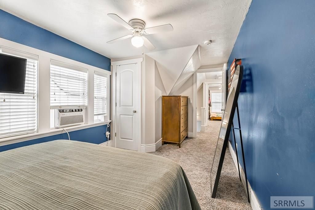 Image 28 of property listing at 4824 W Broadway Street, Idaho Falls, ID 83402