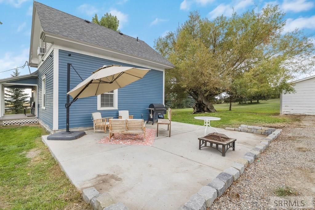 Image 41 of property listing at 4824 W Broadway Street, Idaho Falls, ID 83402