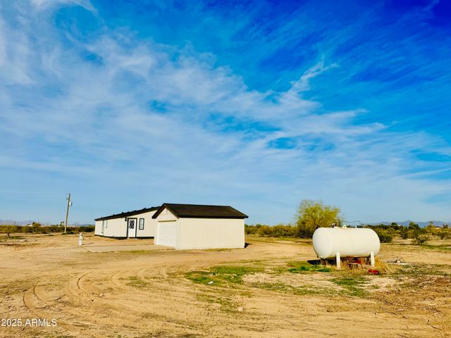 1822 S 371ST Avenue, Tonopah, AZ 85354