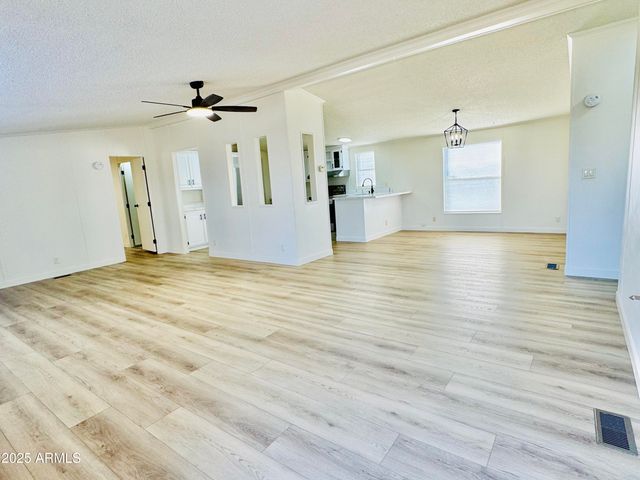 1822 S 371ST Avenue, Tonopah, AZ 85354