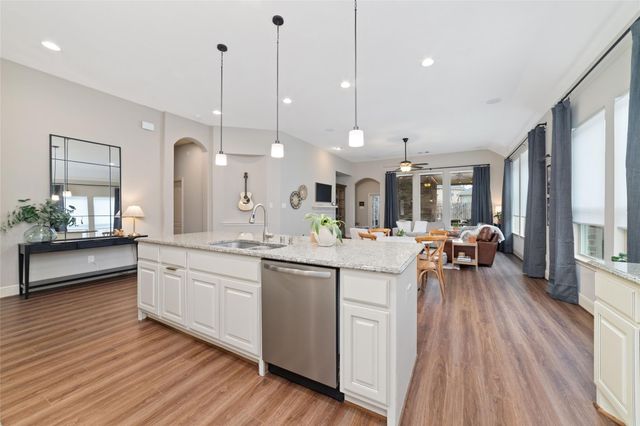 9942 Beautyberry, Conroe, TX 77385