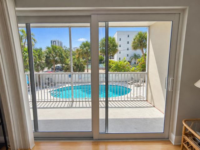1439 S Ocean Blvd Apt 209, Lauderdale By The Sea, FL 33062