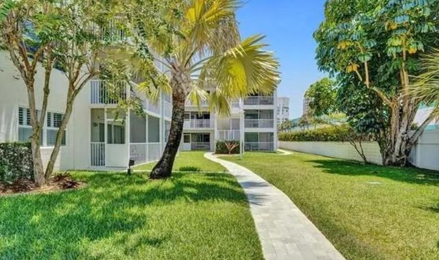 1439 S Ocean Blvd Apt 209, Lauderdale By The Sea, FL 33062