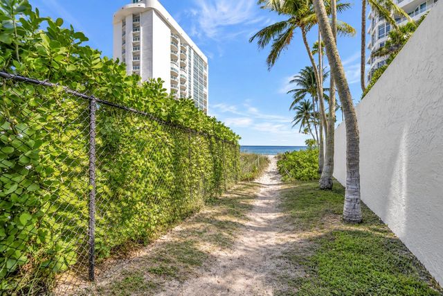 1439 S Ocean Blvd Apt 209, Lauderdale By The Sea, FL 33062