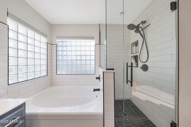 167 W SHAMROCK Street, Gilbert, AZ 85233