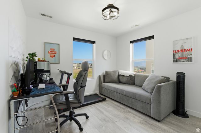 7151 W IRON SPRING LN, West Jordan, UT 84081