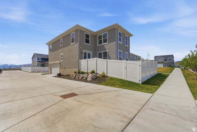 7151 W IRON SPRING LN, West Jordan, UT 84081