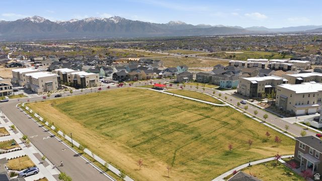 7151 W IRON SPRING LN, West Jordan, UT 84081
