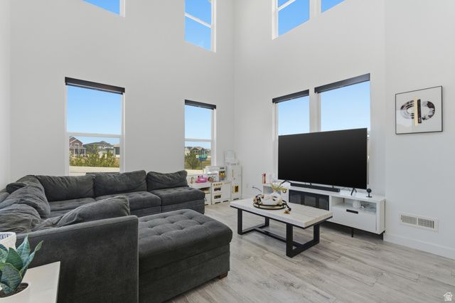 7151 W IRON SPRING LN, West Jordan, UT 84081