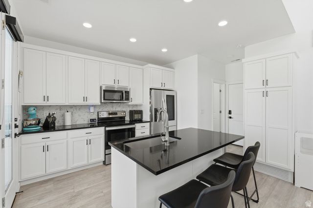 7151 W IRON SPRING LN, West Jordan, UT 84081