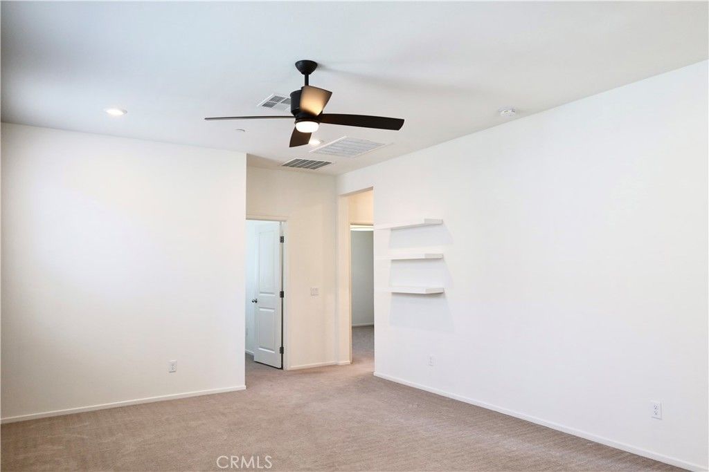 Image 10 of property listing at 5315 Mariner Ln, Chino, CA 91701