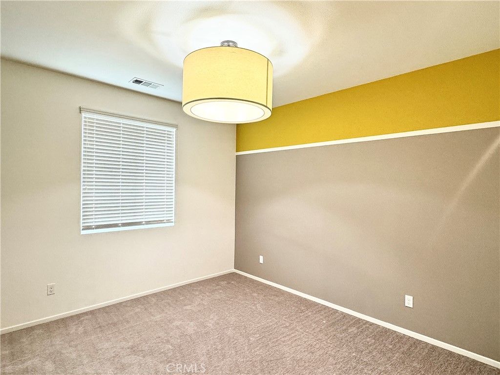 Image 9 of property listing at 5315 Mariner Ln, Chino, CA 91701