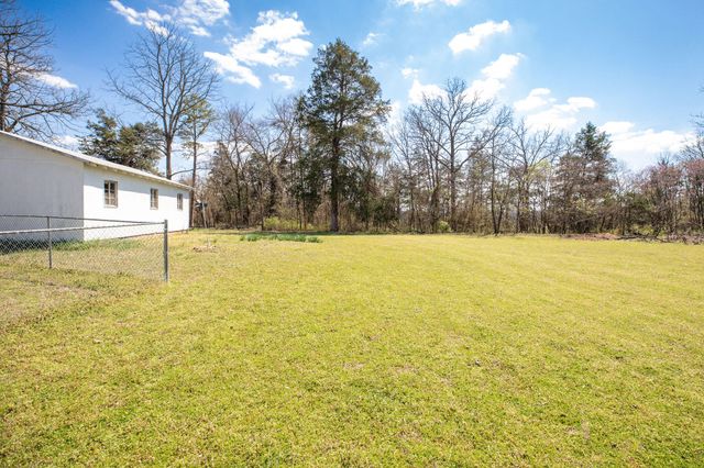 1148 State Highway Bb, Hollister, MO 65672