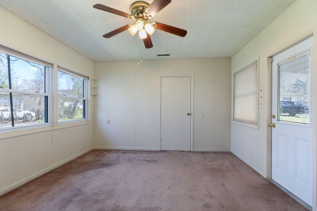 1148 State Highway Bb, Hollister, MO 65672