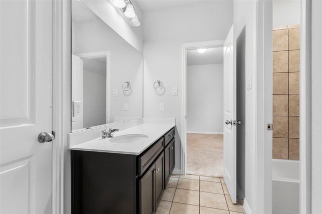 148 Gray Pine Grove Way, Conroe, TX 77318