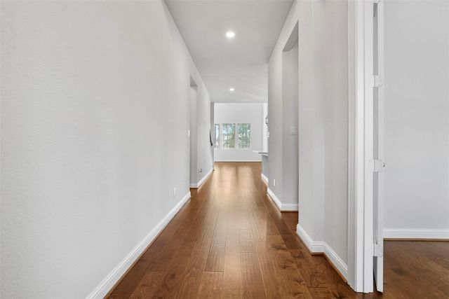 148 Gray Pine Grove Way, Conroe, TX 77318