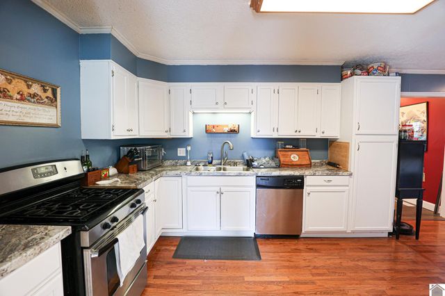 5019 Reidland Rd, Paducah, KY 42003