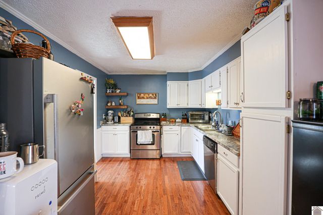 5019 Reidland Rd, Paducah, KY 42003