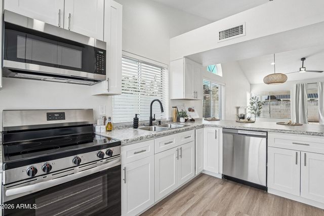 1029 E ANNETTE Drive, Phoenix, AZ 85022