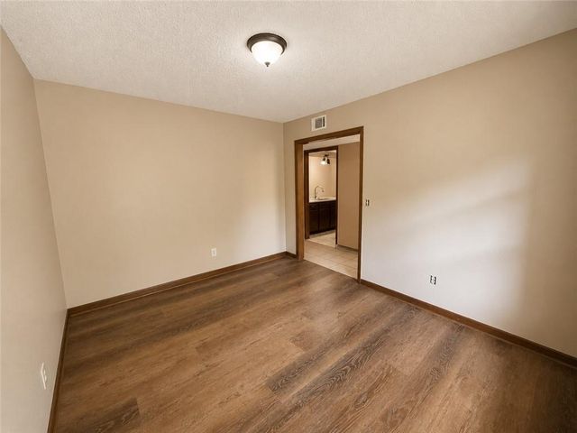 5065 Sand Wedge Circle NW, Kennesaw, GA 30144