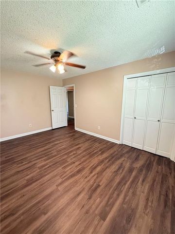 5065 Sand Wedge Circle NW, Kennesaw, GA 30144