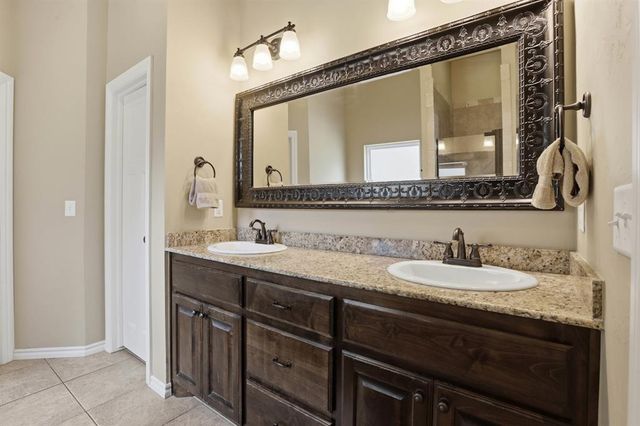 5270 Buffalo, Guthrie, OK 73044
