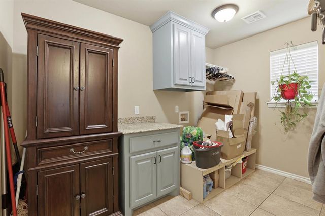 5270 Buffalo, Guthrie, OK 73044