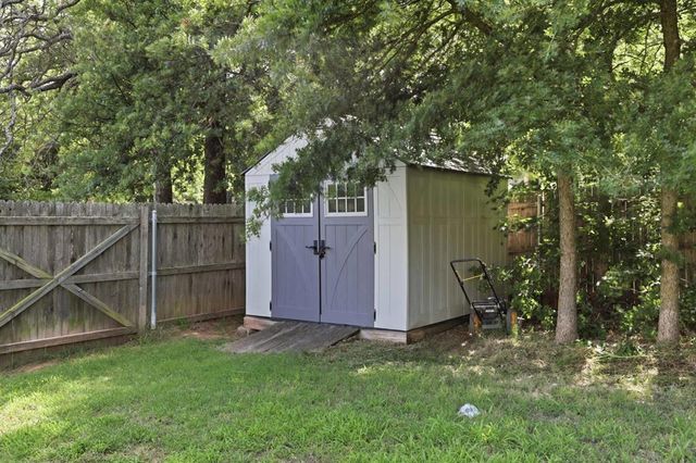 5270 Buffalo, Guthrie, OK 73044