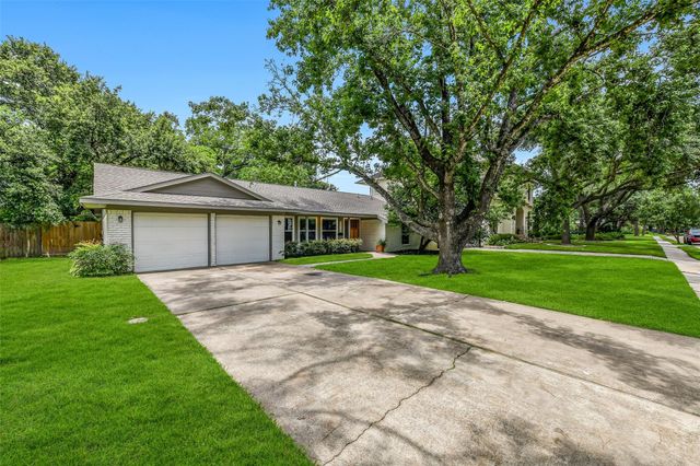 5230 Indigo Street, Houston, TX 77096