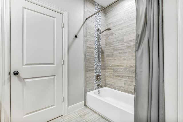 5230 Indigo Street, Houston, TX 77096
