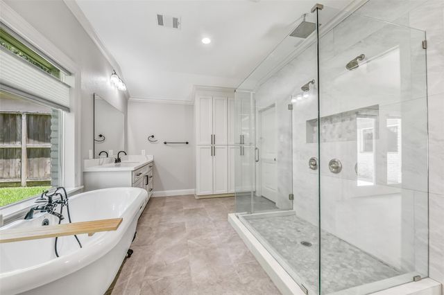 5230 Indigo Street, Houston, TX 77096