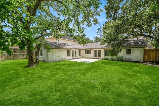 5230 Indigo Street, Houston, TX 77096
