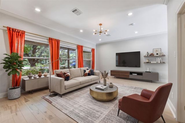 5230 Indigo Street, Houston, TX 77096