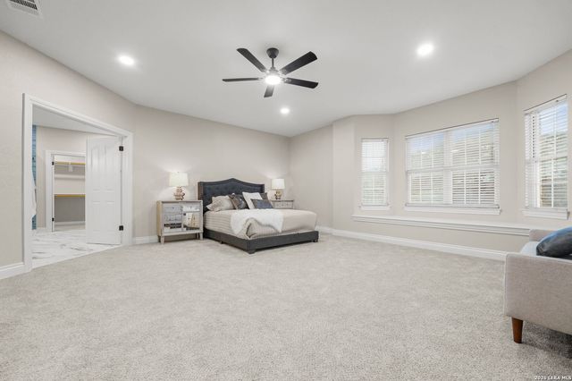 403 E Vista Rdg, San Antonio, TX 78260