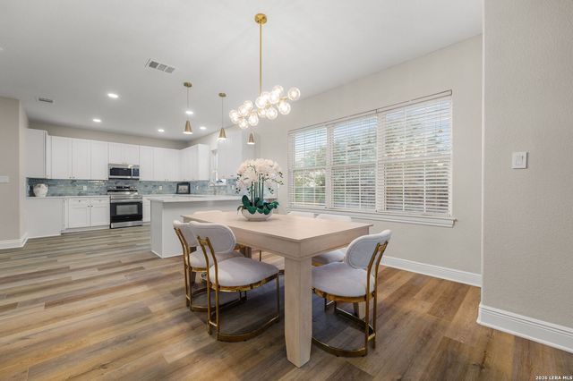 403 E Vista Rdg, San Antonio, TX 78260
