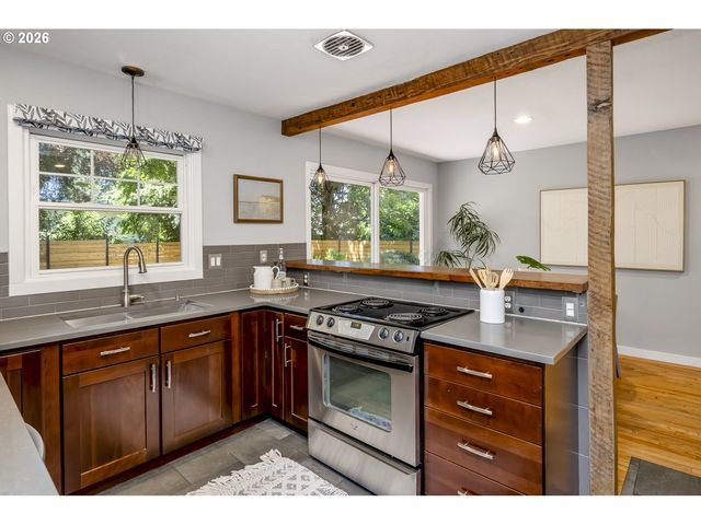 5407 Ne 37TH Ave, Portland, OR 97211